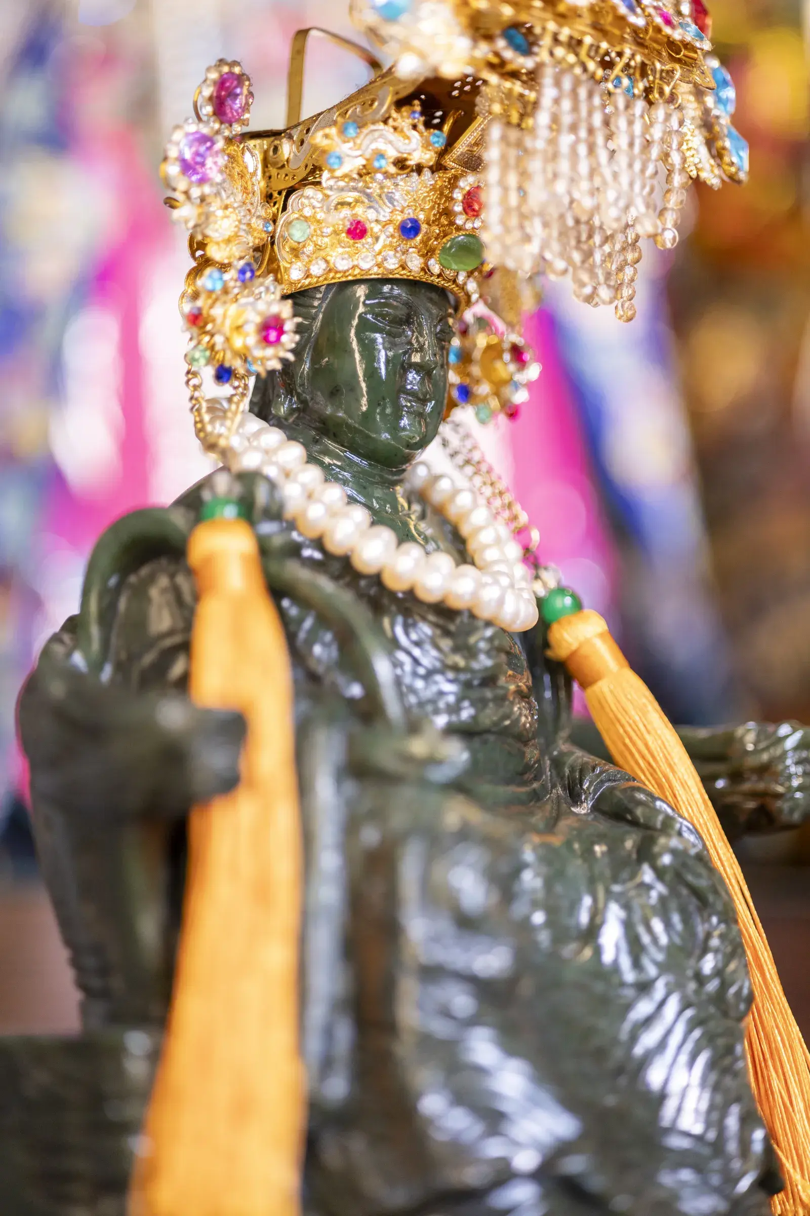 玉媽祖右面